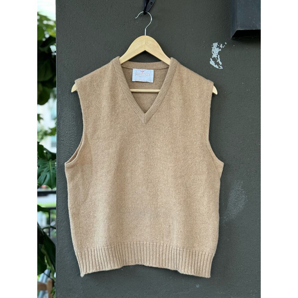 Vintage 70s Jantzen Men’s Medium Brown Tan Wool Sweater Vest Pullover V-Neck